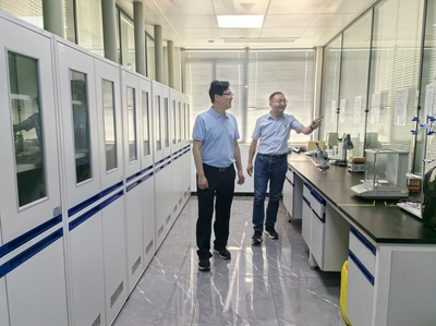 訪企拓崗促就業(yè)|院長(zhǎng)唐課文帶隊(duì)赴湖南倍特爾新材料走訪調(diào)研